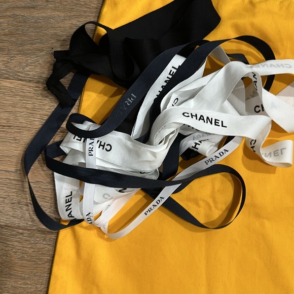 Storage bundle 100% authentic - Picture 5 of 6